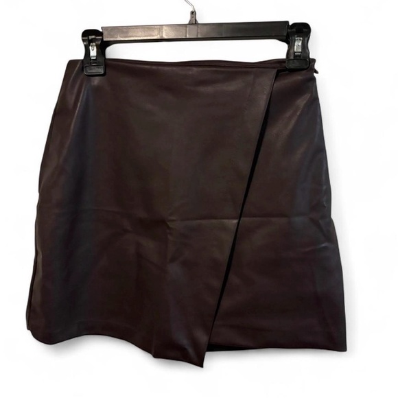 Old Navy Dresses & Skirts - NWT Old Navy Dark Brown Faux Leather Wrap Mini Skirt - Size XS